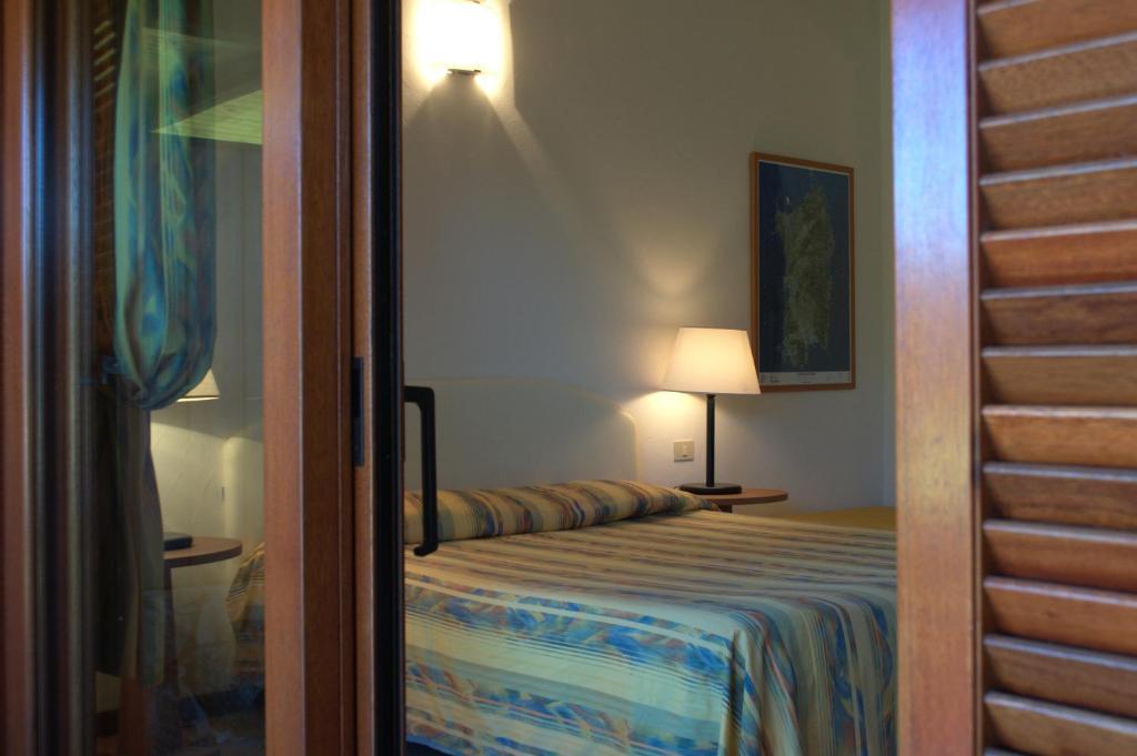 Cala Paradiso Residence San Teodoro  Room photo